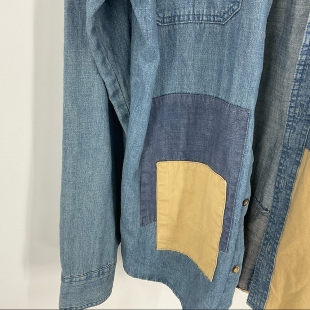 Levi’s Patchwork Button Front Light Weight Cotton… - image 5